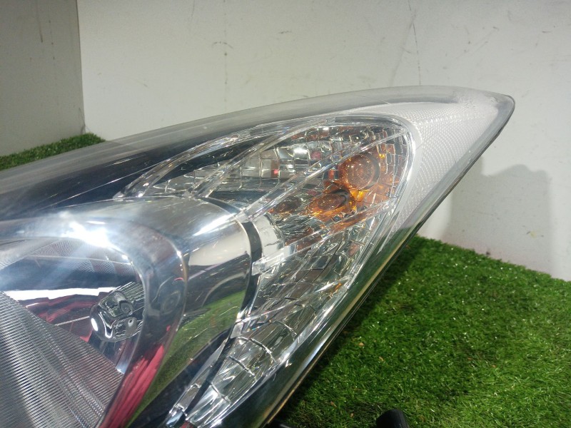 Recambio de faro izquierdo para hyundai elantra v sedán (md, ud) 1.6 referencia OEM IAM 921013 921013 921013
