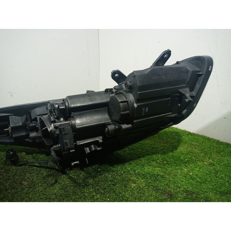 Recambio de faro izquierdo para hyundai elantra v sedán (md, ud) 1.6 referencia OEM IAM 921013 921013 921013