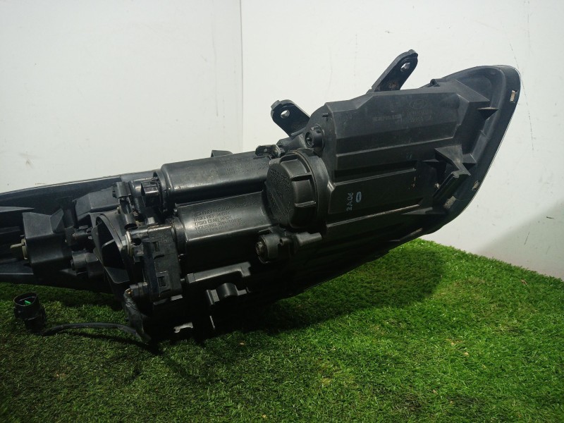 Recambio de faro izquierdo para hyundai elantra v sedán (md, ud) 1.6 referencia OEM IAM 921013 921013 921013