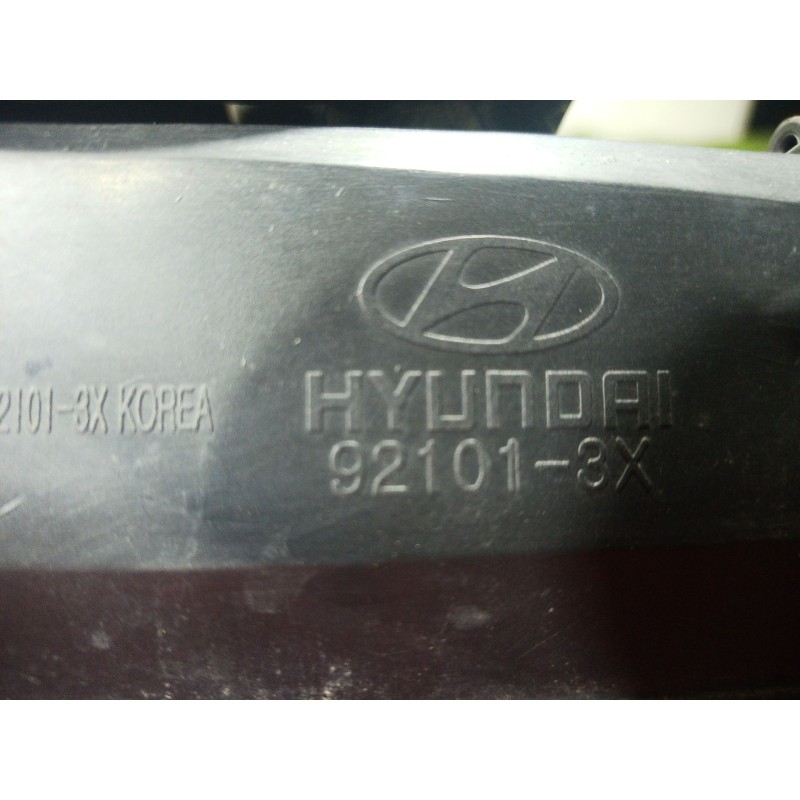 Recambio de faro izquierdo para hyundai elantra v sedán (md, ud) 1.6 referencia OEM IAM 921013 921013 921013