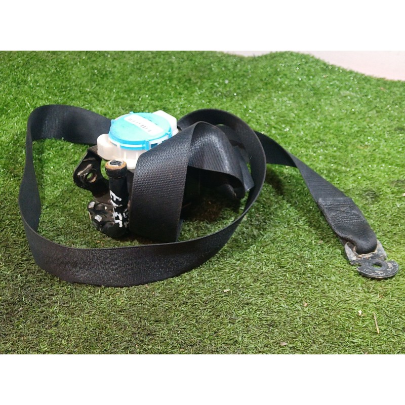 Recambio de cinturon seguridad trasero derecho para mercedes-benz cla coupé (c117) cla 180 (117.342) referencia OEM IAM   