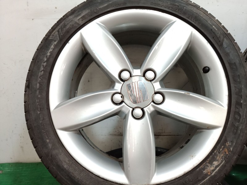 Recambio de juego llantas para seat leon (1p1) 2.0 tdi 16v referencia OEM IAM   