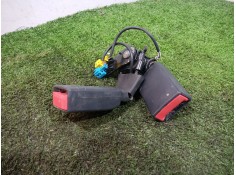 Recambio de enganche cinturon para mercedes-benz cla coupé (c117) cla 180 (117.342) referencia OEM IAM   