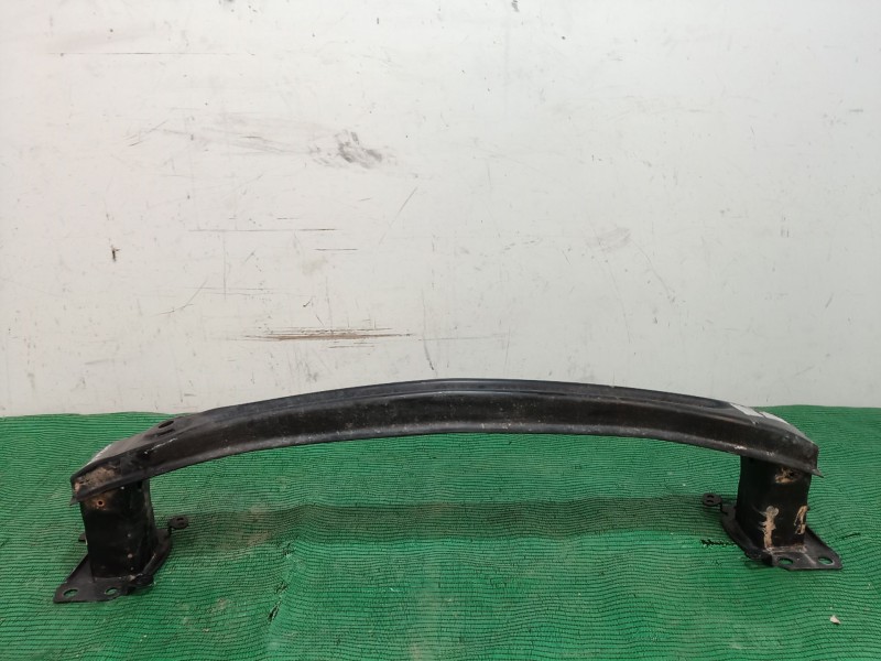 Recambio de refuerzo paragolpes delantero para seat leon (1p1) 2.0 tdi 16v referencia OEM IAM   