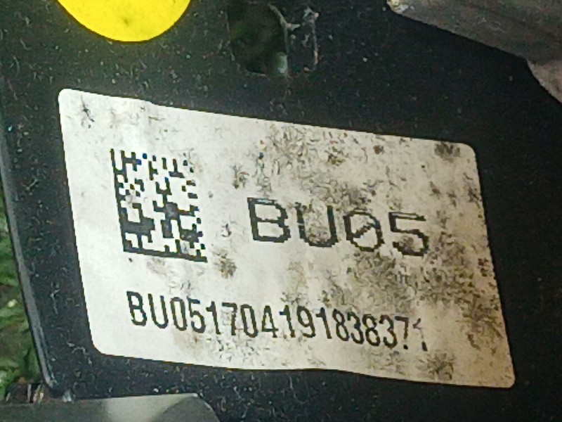 Recambio de volante para ssangyong tivoli 1.6 referencia OEM IAM   