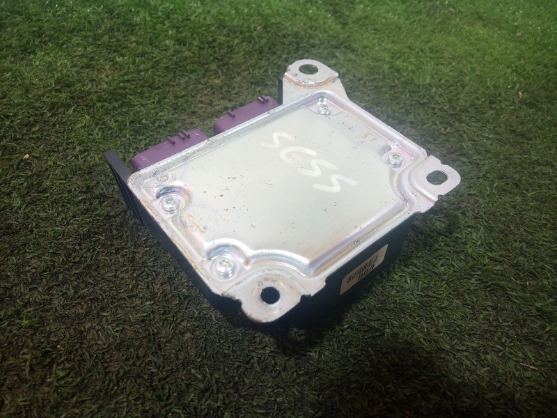 Recambio de centralita airbag para ssangyong tivoli 1.6 referencia OEM IAM   