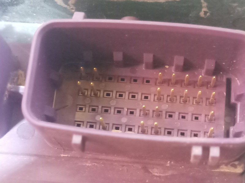 Recambio de centralita airbag para ssangyong tivoli 1.6 referencia OEM IAM   