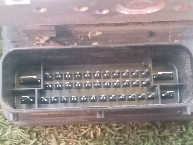 Recambio de abs para ssangyong tivoli 1.6 referencia OEM IAM 4892035002 4892035002 A2C12847600