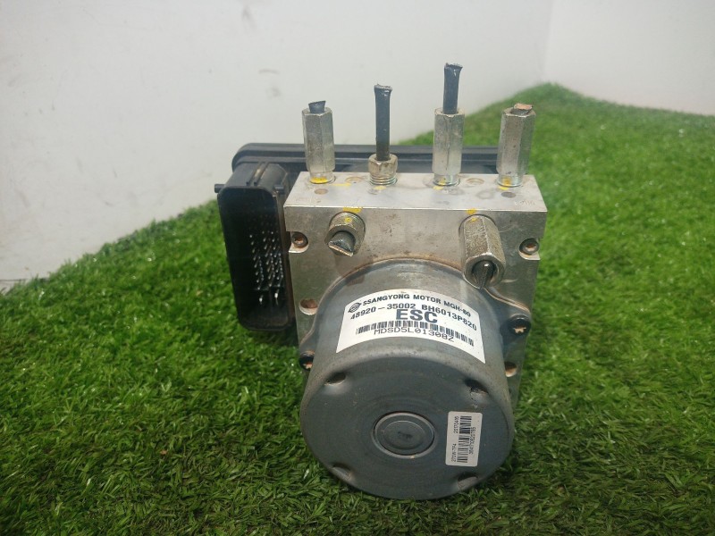 Recambio de abs para ssangyong tivoli 1.6 referencia OEM IAM 4892035002 4892035002 A2C12847600