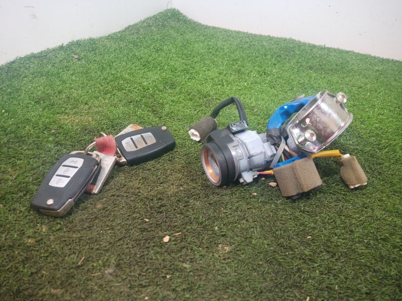 Recambio de conmutador de arranque para ssangyong tivoli 1.6 referencia OEM IAM   