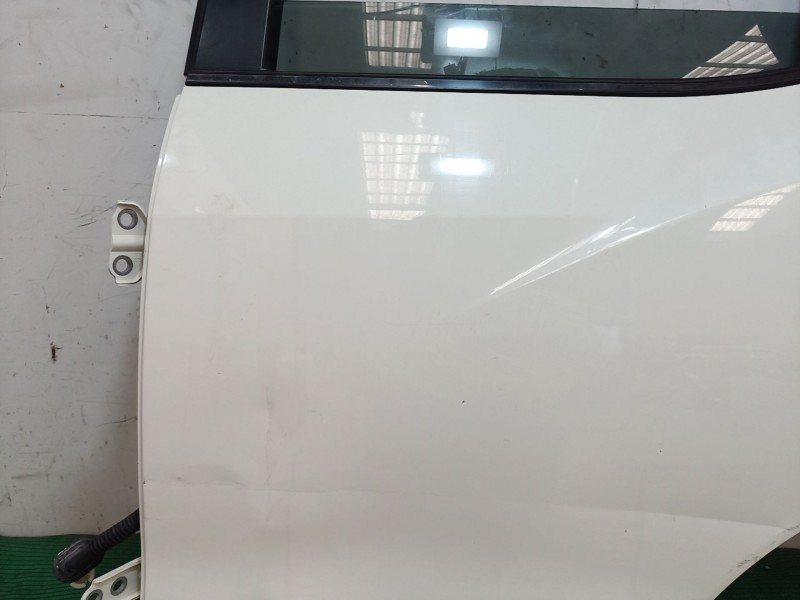 Recambio de puerta trasera izquierda para ssangyong tivoli 1.6 referencia OEM IAM SINREF SIN REF SIN REF