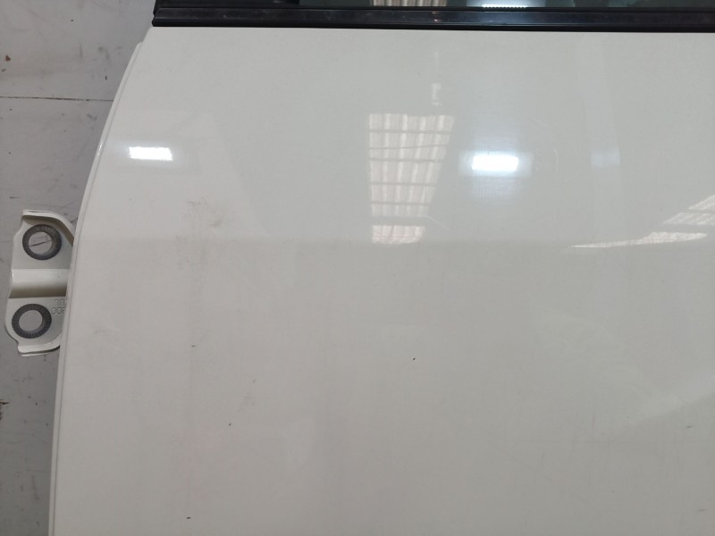 Recambio de puerta trasera izquierda para ssangyong tivoli 1.6 referencia OEM IAM SINREF SIN REF SIN REF