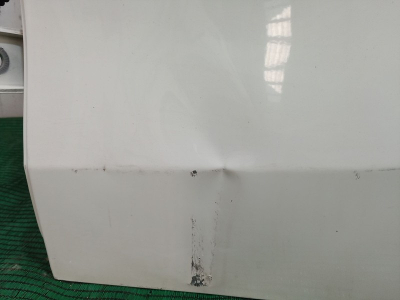 Recambio de puerta trasera izquierda para ssangyong tivoli 1.6 referencia OEM IAM SINREF SIN REF SIN REF