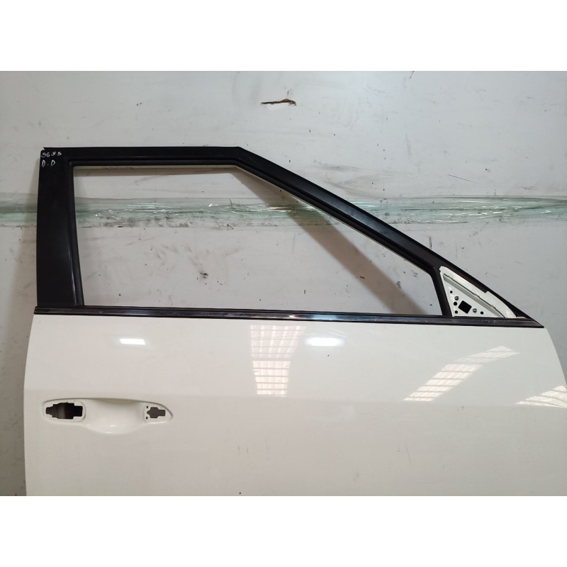 Recambio de puerta delantera derecha para ssangyong tivoli 1.6 referencia OEM IAM SINREF SIN REF SIN REF