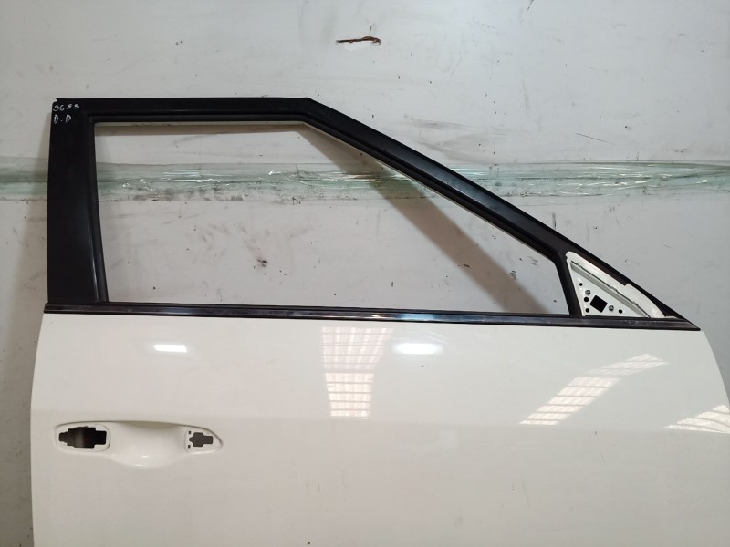 Recambio de puerta delantera derecha para ssangyong tivoli 1.6 referencia OEM IAM SINREF SIN REF SIN REF