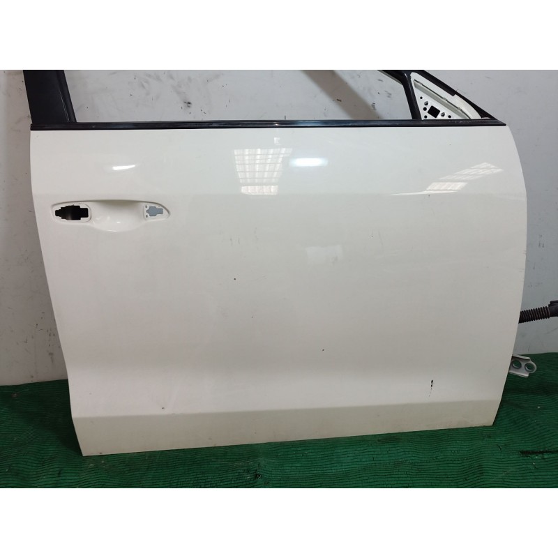 Recambio de puerta delantera derecha para ssangyong tivoli 1.6 referencia OEM IAM SINREF SIN REF SIN REF