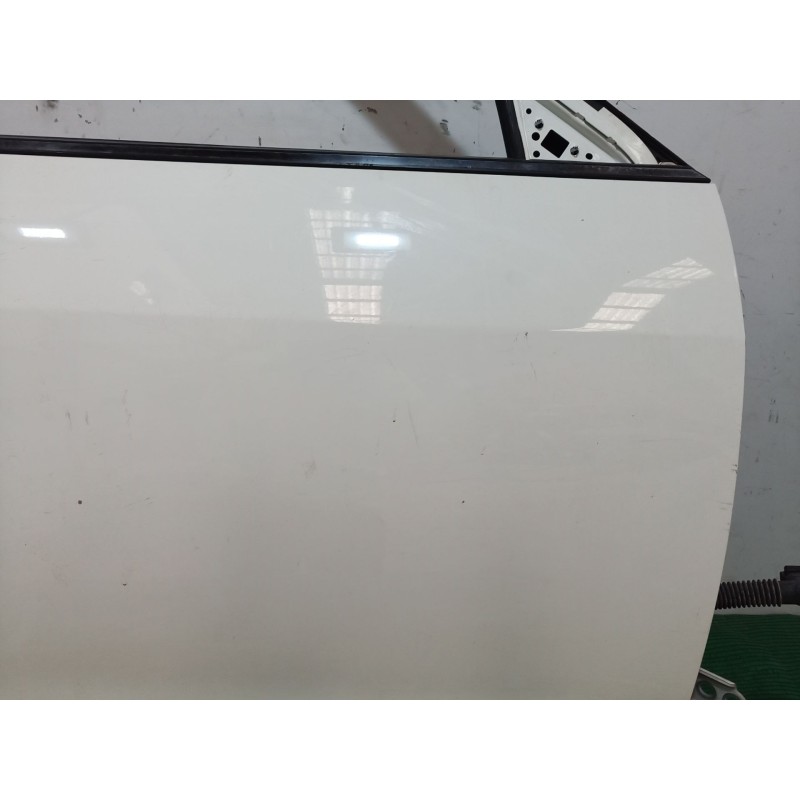 Recambio de puerta delantera derecha para ssangyong tivoli 1.6 referencia OEM IAM SINREF SIN REF SIN REF