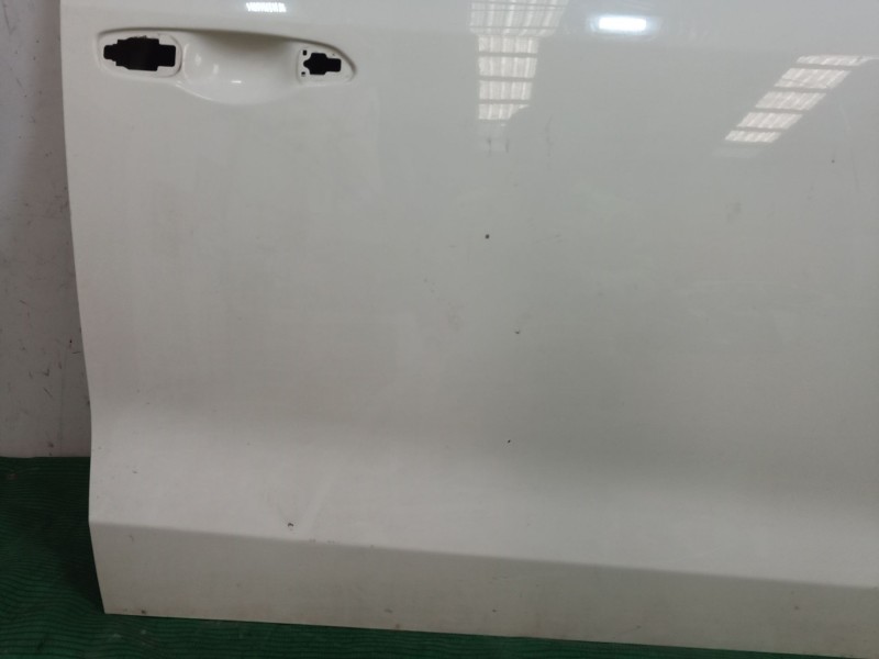 Recambio de puerta delantera derecha para ssangyong tivoli 1.6 referencia OEM IAM SINREF SIN REF SIN REF