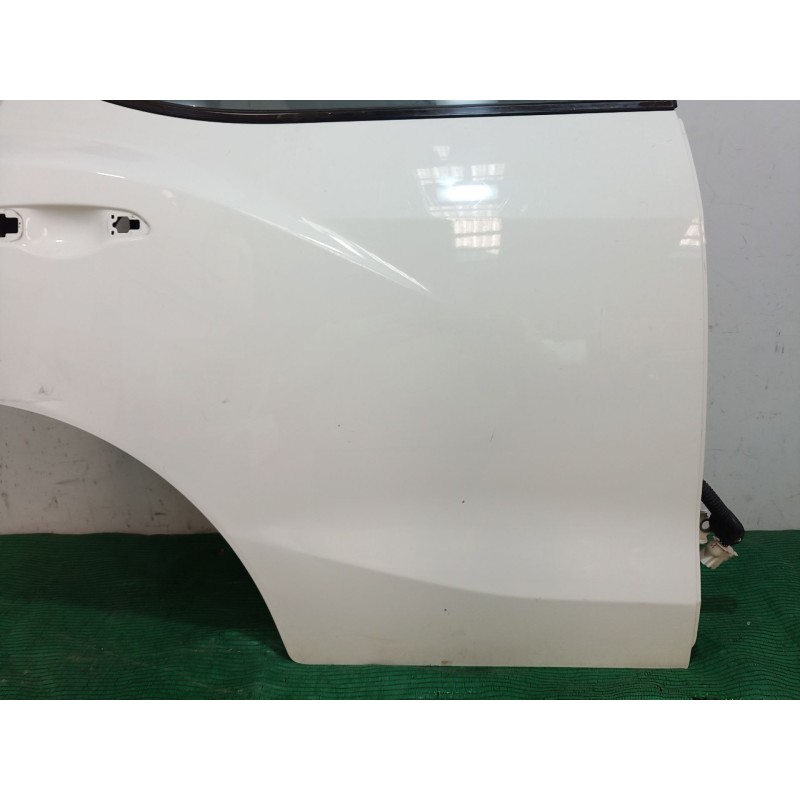 Recambio de puerta trasera derecha para ssangyong tivoli 1.6 referencia OEM IAM SINREF SIN REF SIN REF