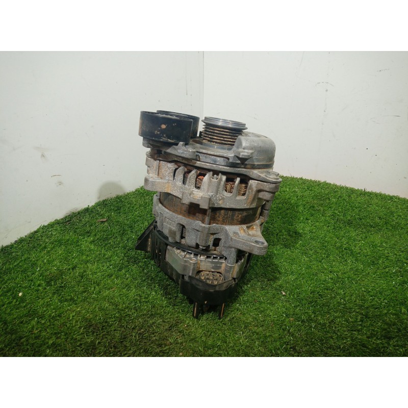 Recambio de alternador para nissan qashqai iii (j12) 1.3 dig-t referencia OEM IAM 2310A1749R 2310A1749R 2310A1749R