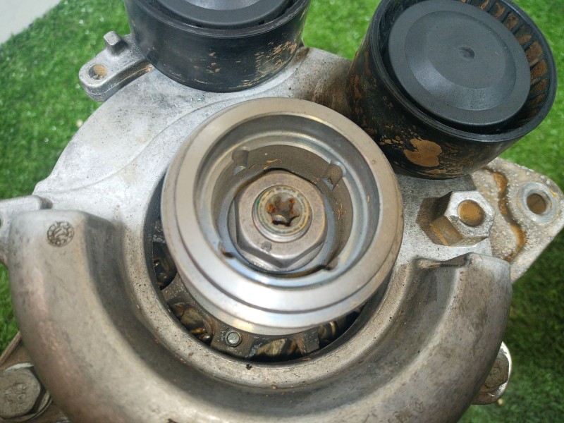 Recambio de alternador para nissan qashqai iii (j12) 1.3 dig-t referencia OEM IAM 2310A1749R 2310A1749R 2310A1749R