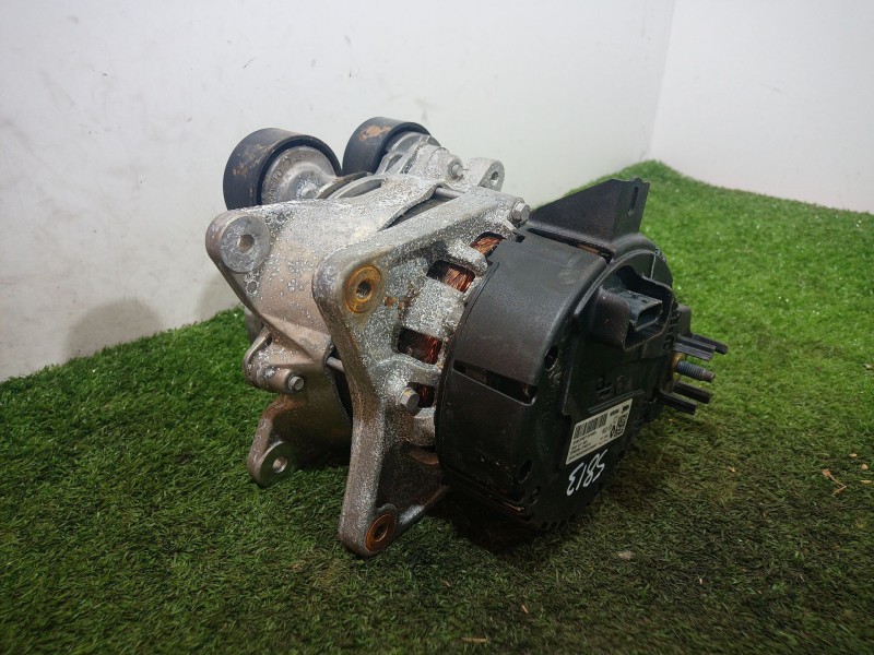 Recambio de alternador para nissan qashqai iii (j12) 1.3 dig-t referencia OEM IAM 2310A1749R 2310A1749R 2310A1749R