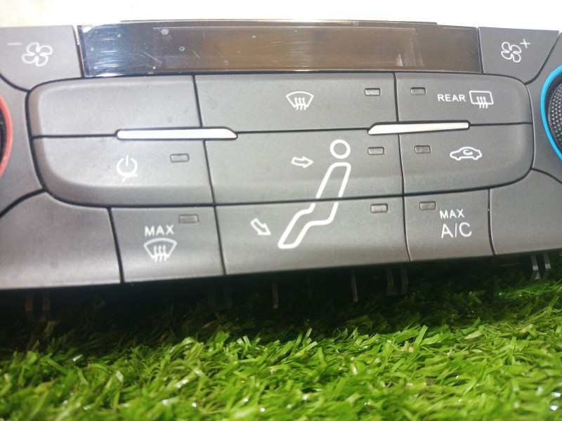 Recambio de mando climatizador para ford focus iii 1.0 ecoboost referencia OEM IAM   
