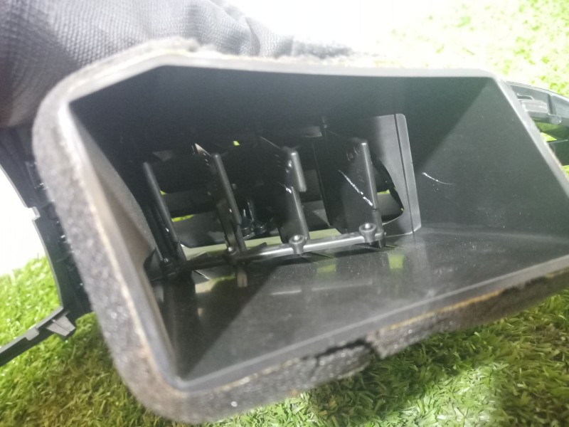 Recambio de rejilla aireadora para ford focus iii 1.0 ecoboost referencia OEM IAM   