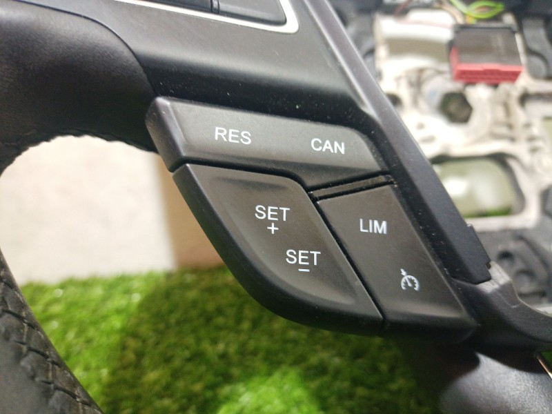 Recambio de volante para ford focus iii 1.0 ecoboost referencia OEM IAM   