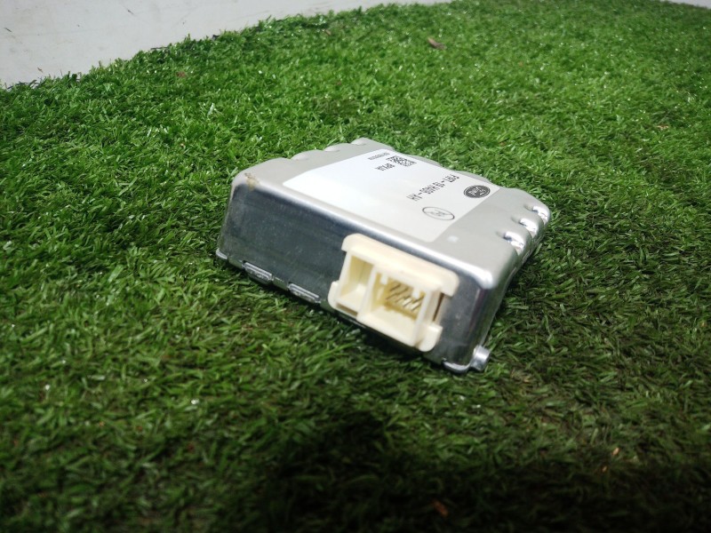 Recambio de camara trasera para ford focus iii 1.0 ecoboost referencia OEM IAM   