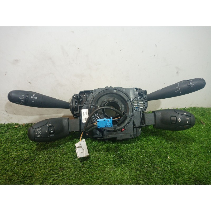 Recambio de mando multifuncion para peugeot 5008 (0u_, 0e_) 1.6 bluehdi 120 referencia OEM IAM   