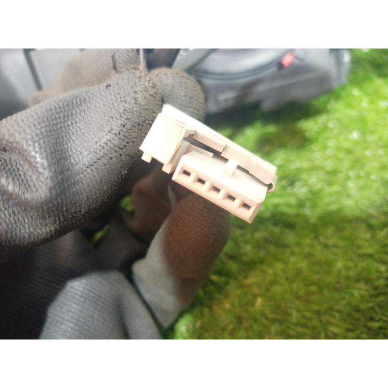 Recambio de mando multifuncion para peugeot 5008 (0u_, 0e_) 1.6 bluehdi 120 referencia OEM IAM   