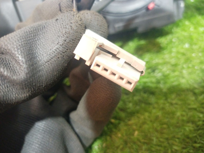 Recambio de mando multifuncion para peugeot 5008 (0u_, 0e_) 1.6 bluehdi 120 referencia OEM IAM   