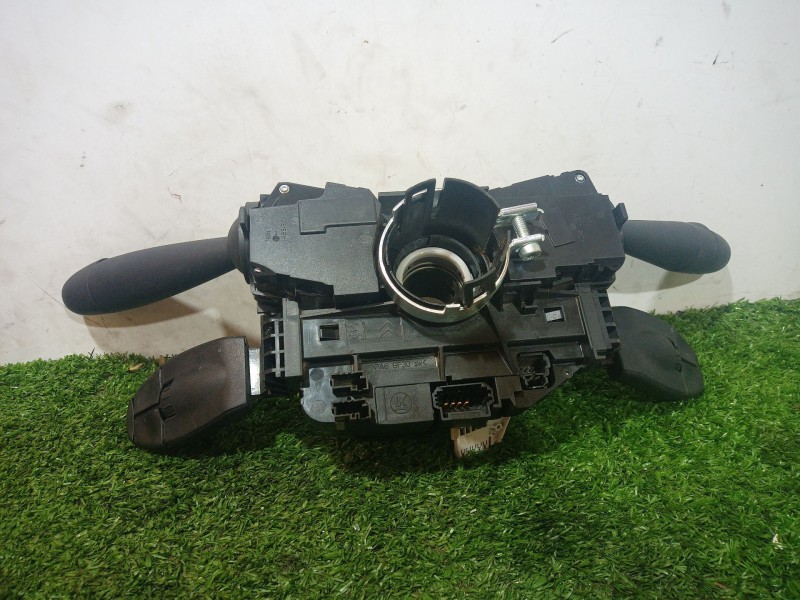 Recambio de mando multifuncion para peugeot 5008 (0u_, 0e_) 1.6 bluehdi 120 referencia OEM IAM   