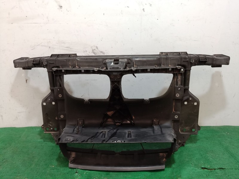 Recambio de panel frontal para bmw 1 (e87) 118 d referencia OEM IAM   