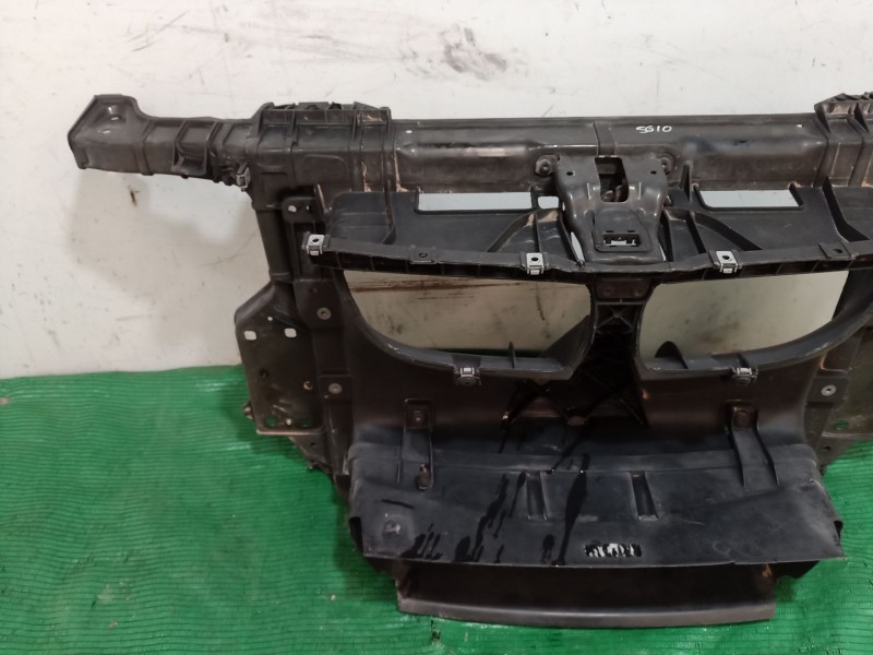 Recambio de panel frontal para bmw 1 (e87) 118 d referencia OEM IAM   