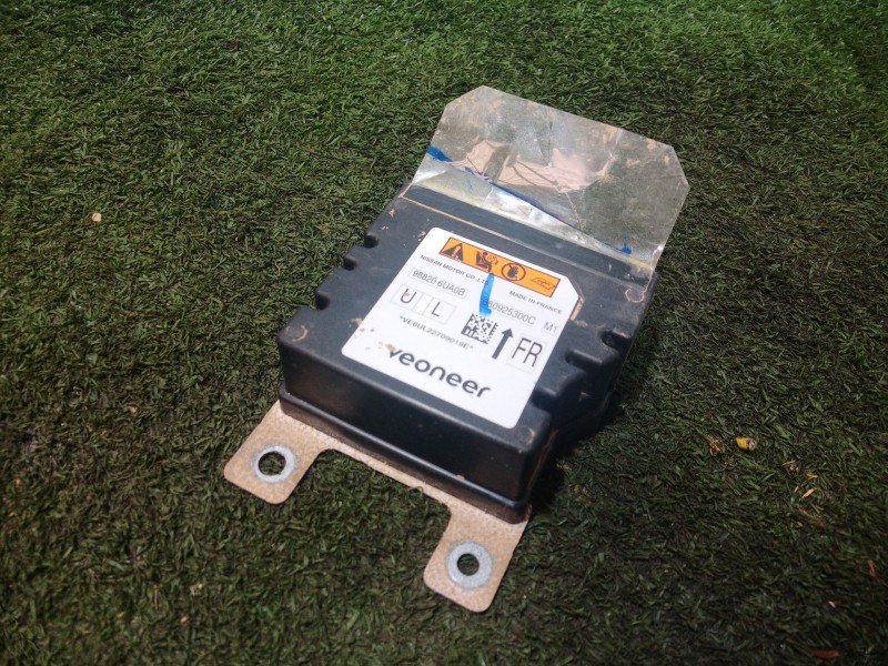 Recambio de centralita airbag para nissan qashqai iii (j12) 1.3 dig-t referencia OEM IAM 988206UA0 988206UA0 988206UA0