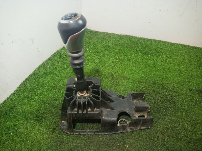 Recambio de palanca cambio para nissan qashqai iii (j12) 1.3 dig-t referencia OEM IAM   