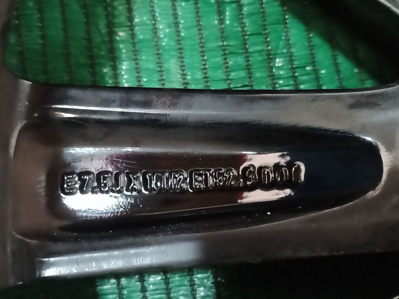 Recambio de juego llantas para ford kuga ii (dm2) 2.0 tdci referencia OEM IAM   