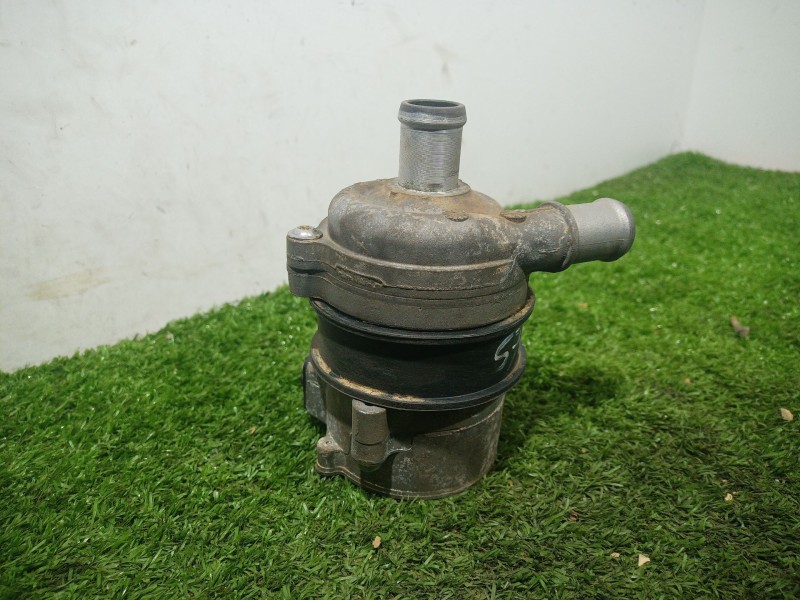 Recambio de bomba agua para audi q5 (fyb, fyg) 2.0 tdi quattro referencia OEM IAM   