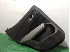 Recambio de guarnecido puerta trasera izquierda para ssangyong tivoli 1.6 referencia OEM IAM    2
