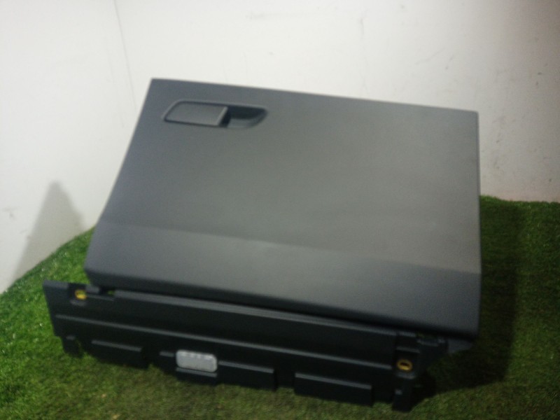 Recambio de guantera para audi q5 (fyb, fyg) 2.0 tdi quattro referencia OEM IAM   