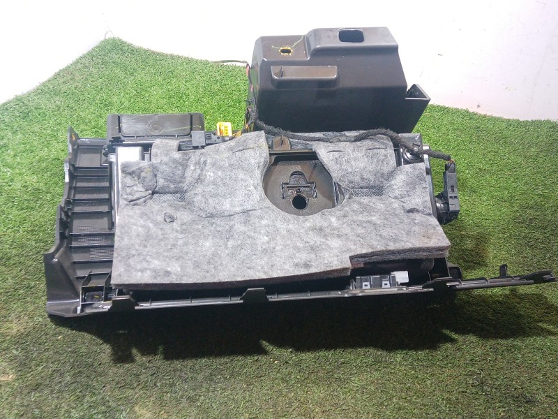 Recambio de guantera para audi q5 (fyb, fyg) 2.0 tdi quattro referencia OEM IAM   