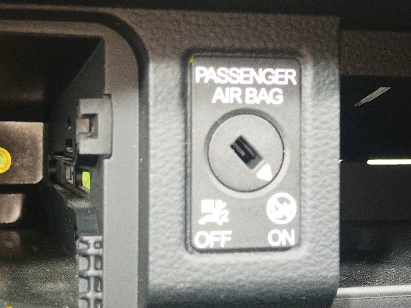 Recambio de guantera para audi q5 (fyb, fyg) 2.0 tdi quattro referencia OEM IAM   