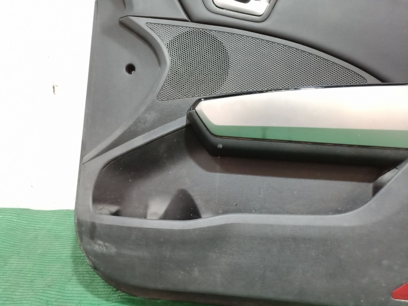 Recambio de guarnecido puerta delantera derecha para ssangyong tivoli 1.6 referencia OEM IAM   