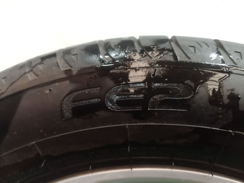 Recambio de juego llantas para ssangyong tivoli 1.6 referencia OEM IAM 4173035100 4173035100 4173035100