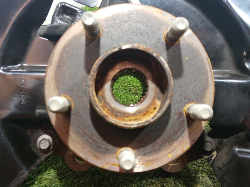 Recambio de mangueta delantera izquierda para bmw x3 (f25) xdrive 20 d referencia OEM IAM   