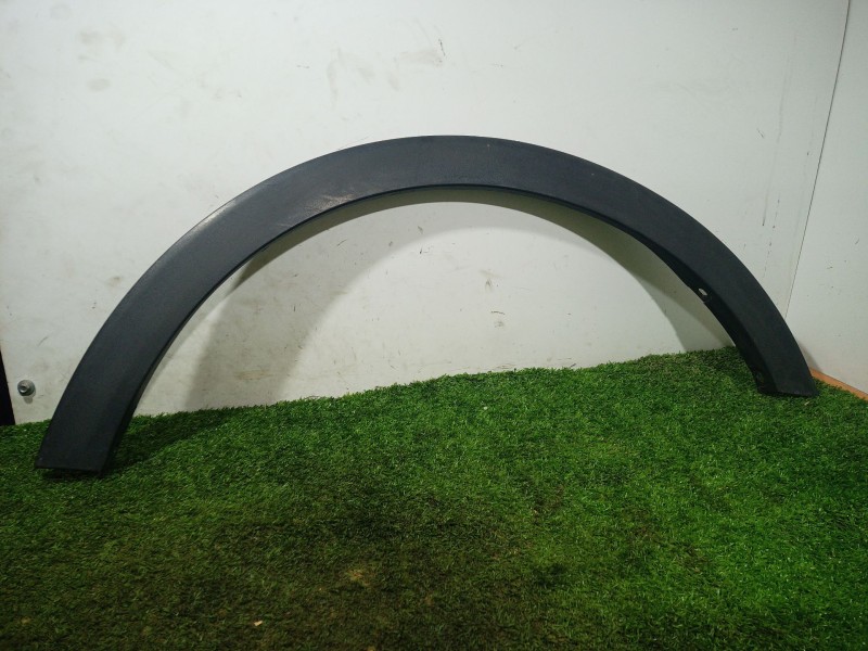 Recambio de aletin trasero izquierdo para ssangyong tivoli 1.6 referencia OEM IAM 7953035 7953035 7953035