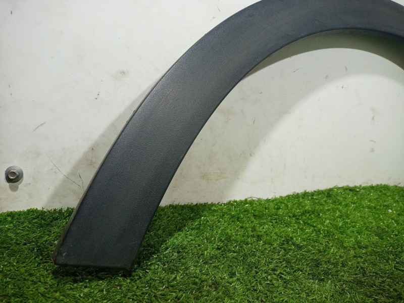 Recambio de aletin trasero izquierdo para ssangyong tivoli 1.6 referencia OEM IAM 7953035 7953035 7953035