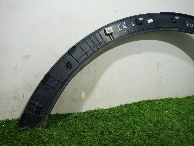 Recambio de aletin trasero izquierdo para ssangyong tivoli 1.6 referencia OEM IAM 7953035 7953035 7953035